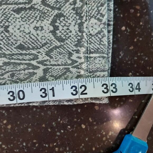 Petrol Jeans Snake Print Sz 27 Womens 2 Stretch Gray Rhinestones Bling Denim - Picture 14 of 14